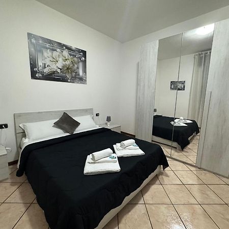 Casa Vacanza Elena 2 Werona Zewnętrze zdjęcie