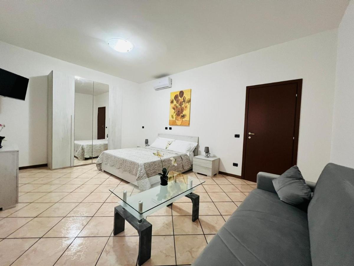 Casa Vacanza Elena 2 Werona Zewnętrze zdjęcie